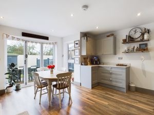 Dining area- click for photo gallery
